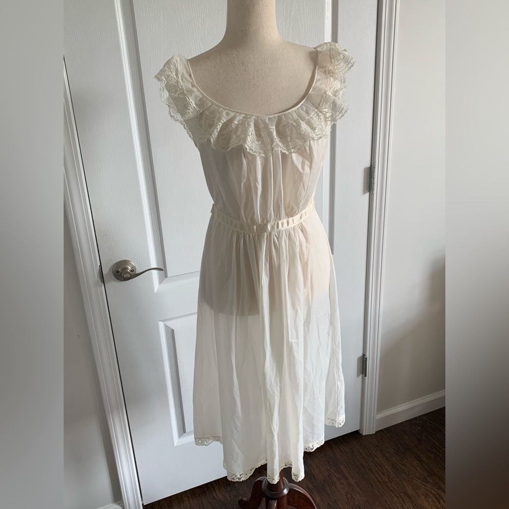 Vintage Roger’s 50s lace slip lingerie - Picture 3 of 16